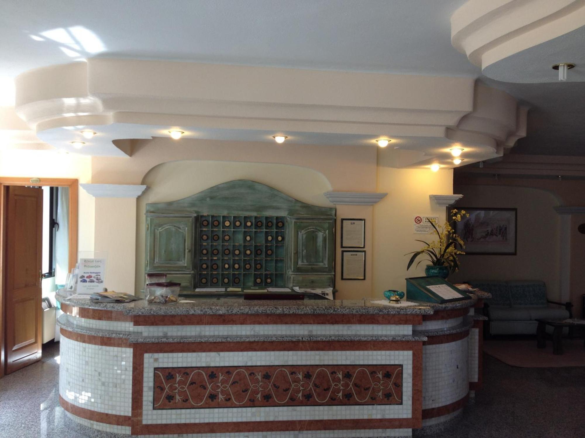 Residence Marina Palace Orosei Luaran gambar