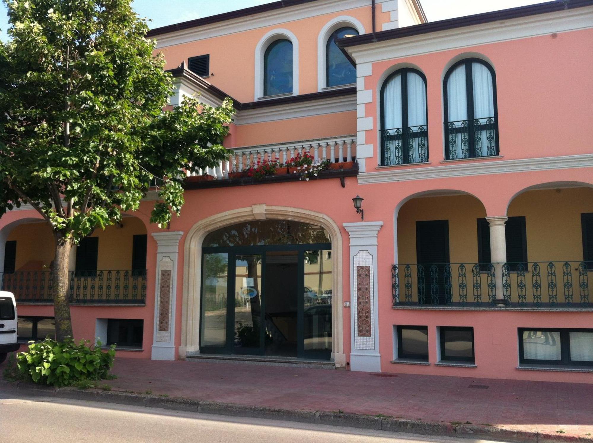 Residence Marina Palace Orosei Luaran gambar